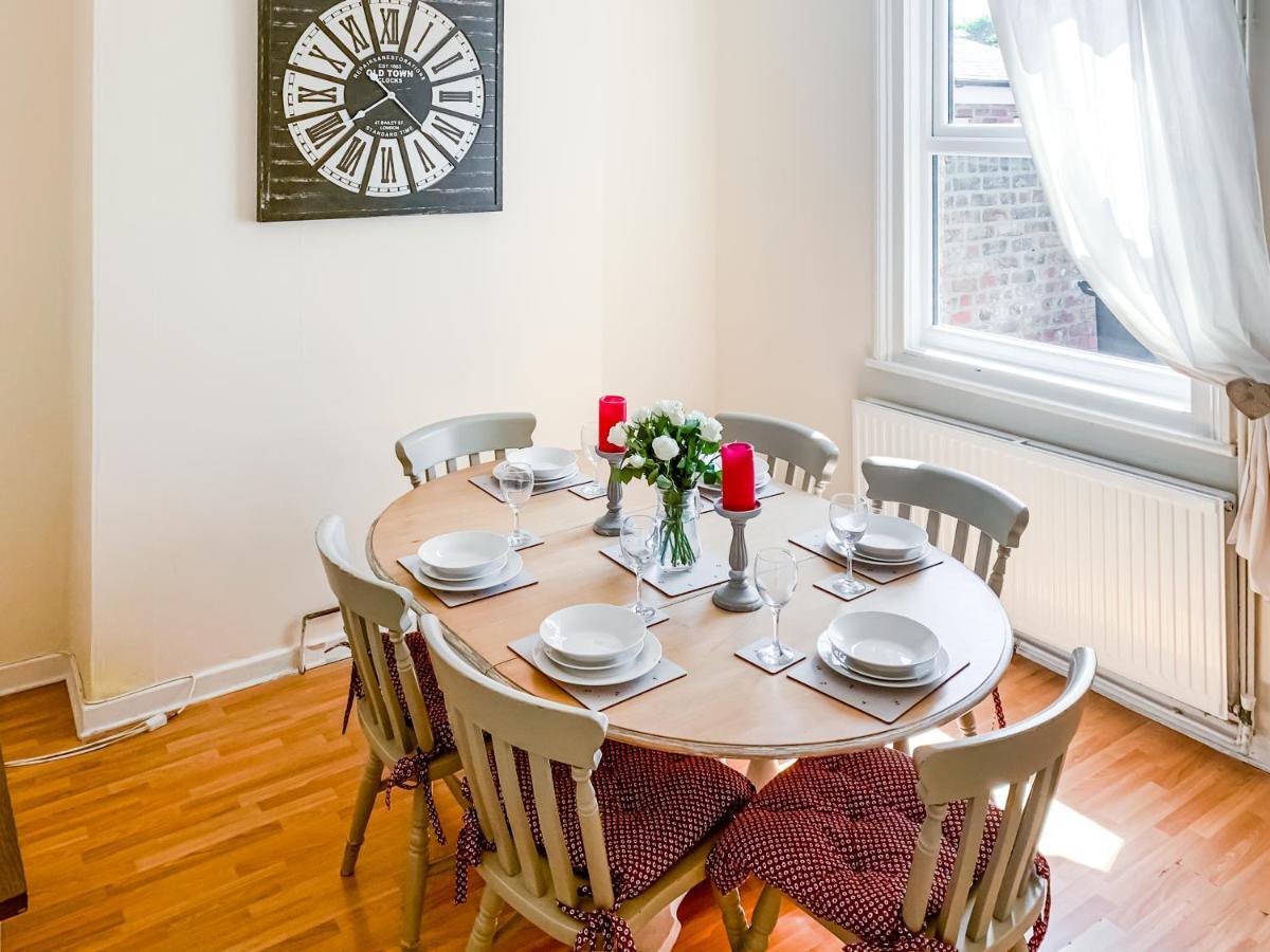 Waverley Lodge - Quaint Victorian Home With Free Parking York Exterior photo