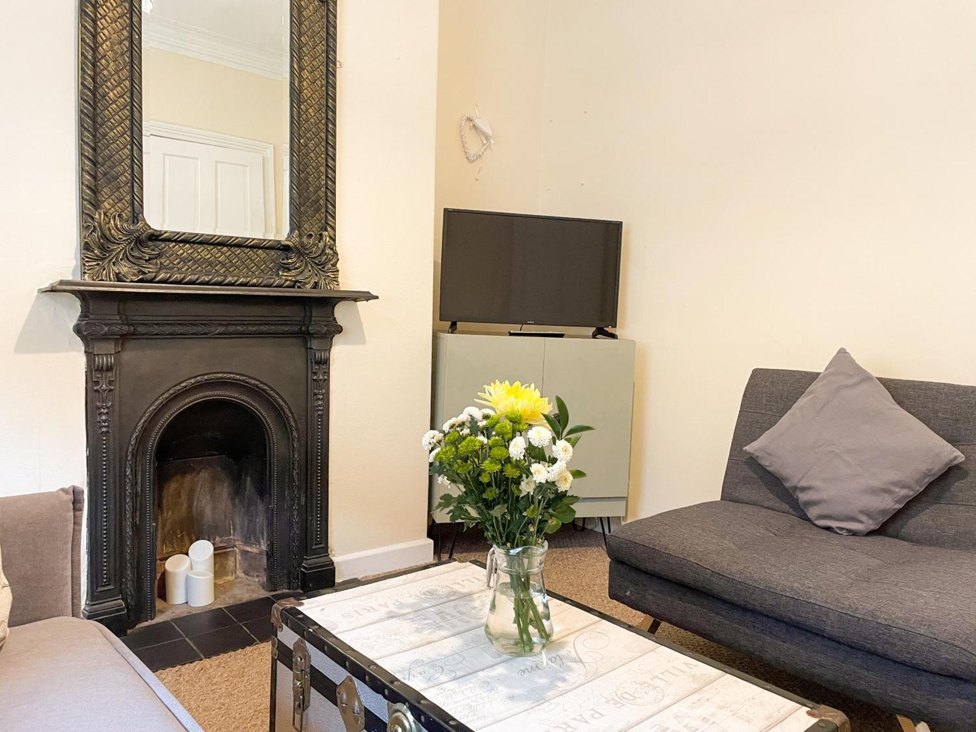 Waverley Lodge - Quaint Victorian Home With Free Parking York Exterior photo